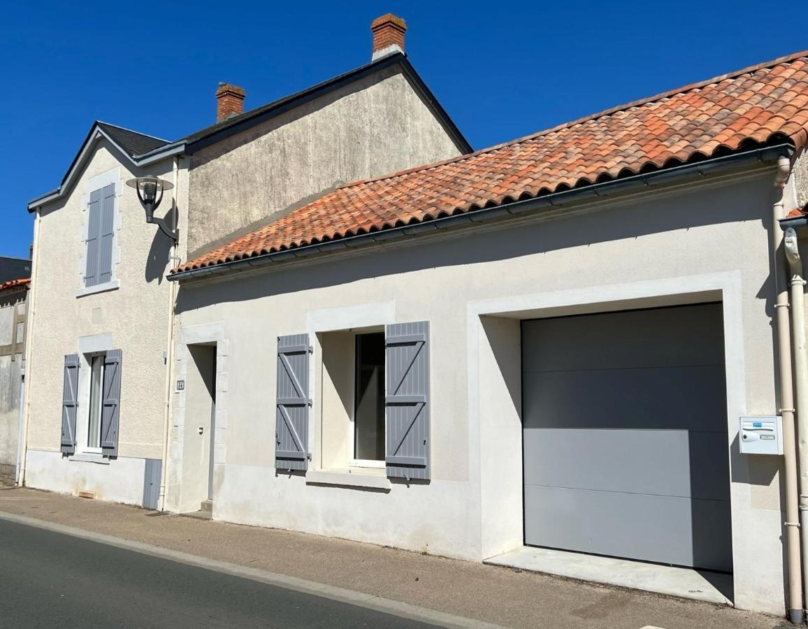 ז'אר-סור-מר Villa Paulownia - A 1,2Km Des Plages - Tout Confort Au Coeur Du Bourg מראה חיצוני תמונה